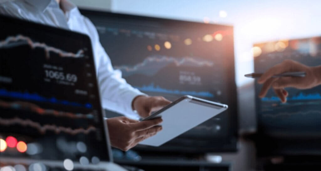 4 Ways Data Governance Can Improve Business Intelligence