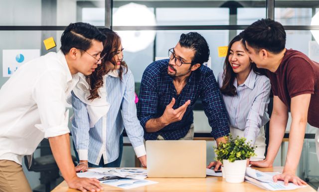 Guide to choosing the right staff augmentation partner