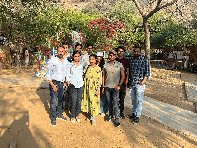 Story Behind Biz teams meetup frame