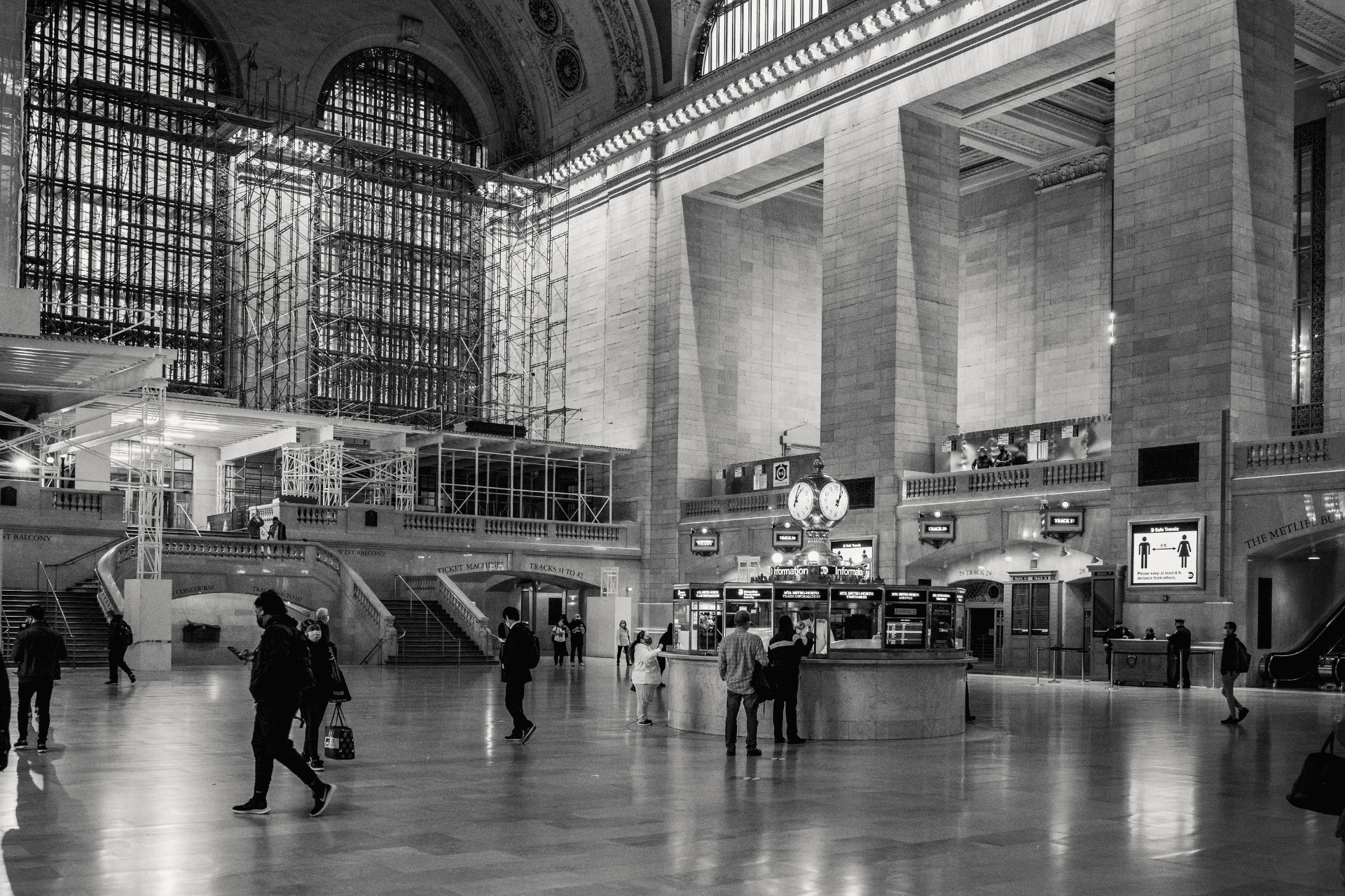 Modern BI Implementation hero